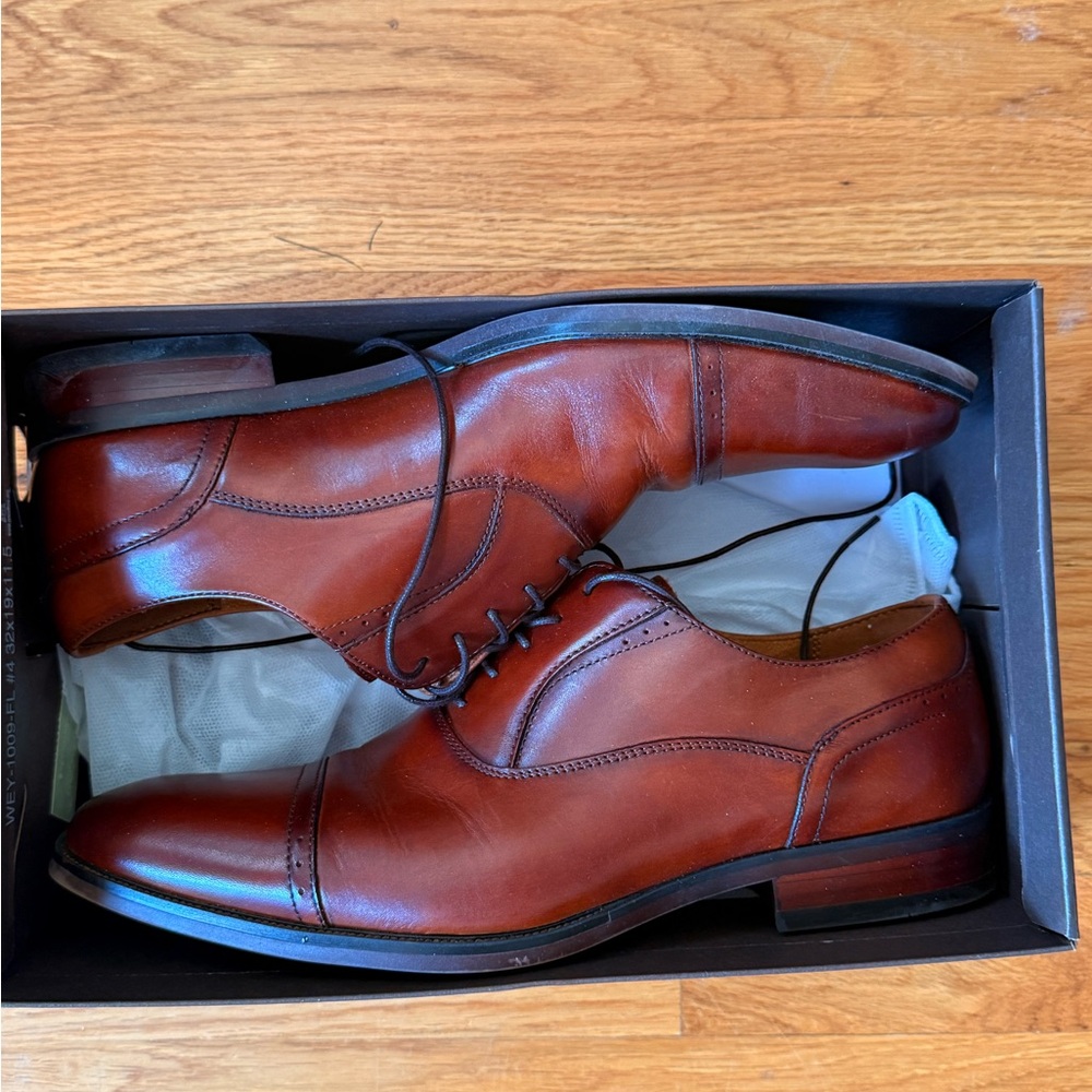 Florsheim Brown Oxford Dress Shoes leather - excellent condition